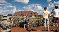 Fotostopp am Ayers Rock